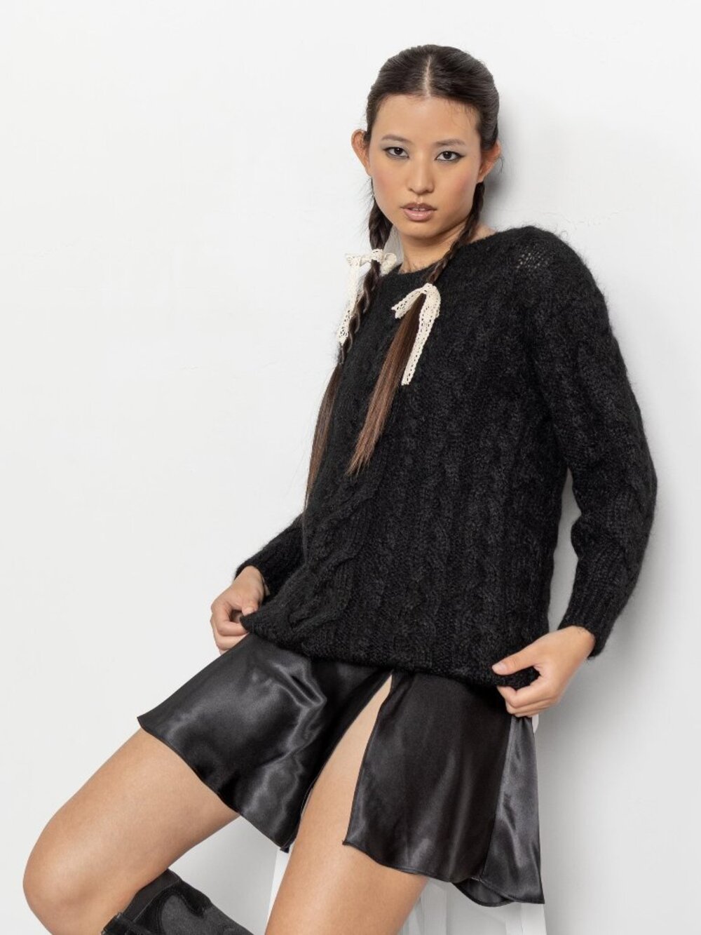 BLACK MOHAIR CABLE Knit Fuzzy Wool Jumper Sweater / Small